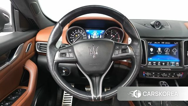 Maserati Levante 2020 Черный из Кореи, фото 4