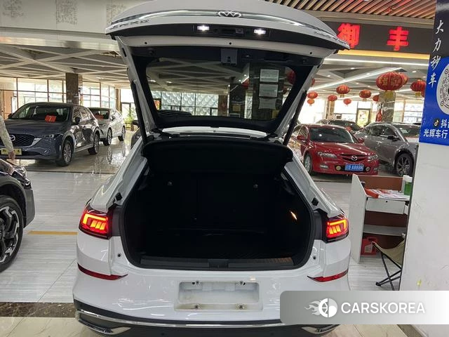 Volkswagen Lingdu 2023 Белый из Китая, фото 4