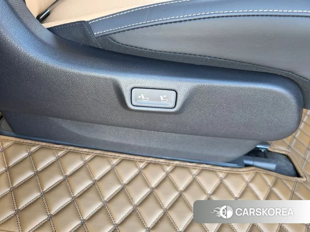 Kia The New Carnival 4th Generation 2023 Белый из Кореи, фото 4
