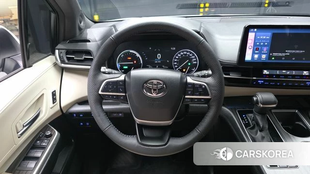 Toyota Sienna 4th Generation 2024 Белый из Кореи, фото 4