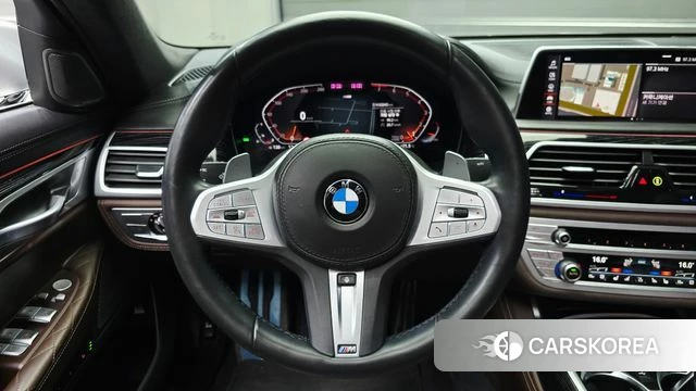 BMW 7 Series (G11) 2021 Серебристо-серый из Кореи, фото 4