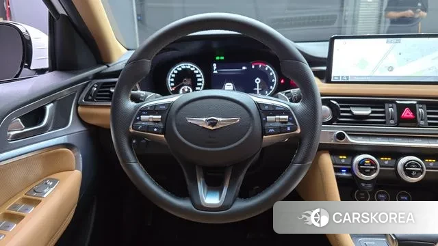 Genesis The New G70 id 2884686 из Кореи 4