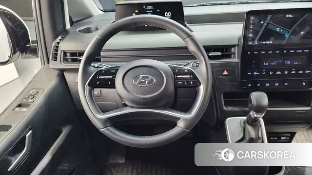 Hyundai Staria 2022 Белый из Кореи, фото 4