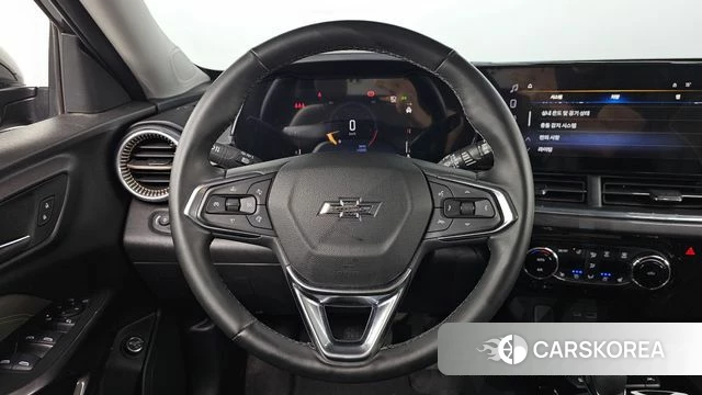 Chevrolet (GM Daewoo) Trax Crossover 2024 Черный из Кореи, фото 4