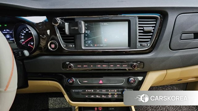 Kia The New Carnival 2020 Белый из Кореи, фото 4