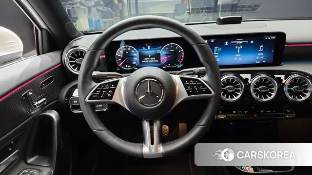 Mercedes-Benz A-Class W177 2024 Белый из Кореи, фото 4