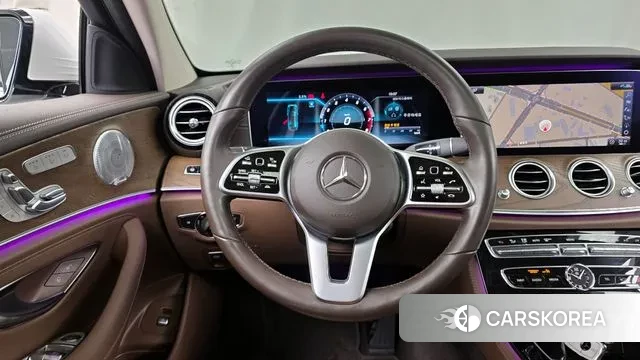 Mercedes-Benz E-Class W213 2020 Белый из Кореи, фото 4