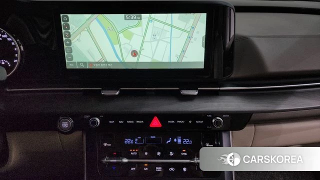 Kia Carnival 4th generation 2023 Белый из Кореи, фото 4