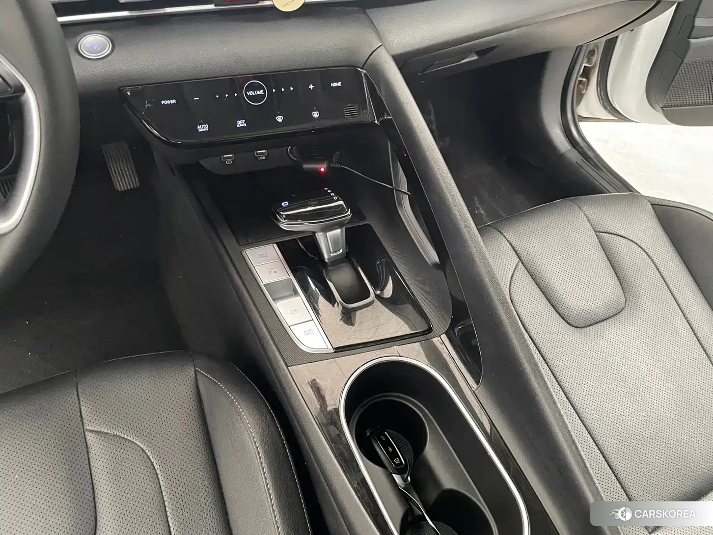 Hyundai Elantra 2023 Белый из Китая, фото 4
