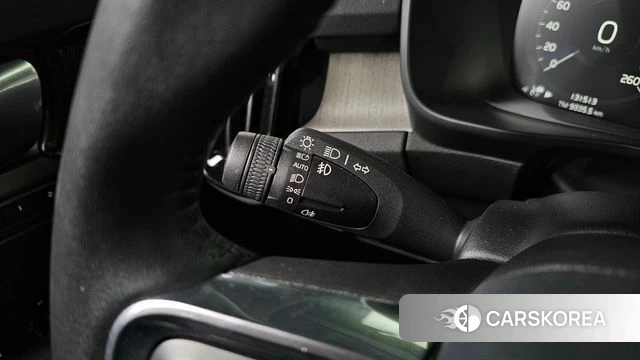 Volvo XC40 2019 Белый из Кореи, фото 4