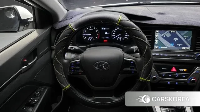 Hyundai Avante AD id 3627133 из Кореи 4