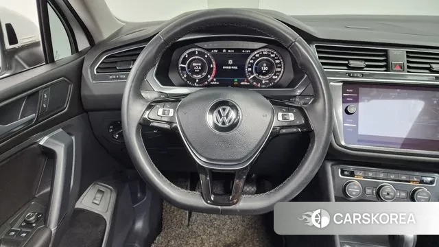 Volkswagen Tiguan Allspace 2018 Белый из Кореи, фото 4