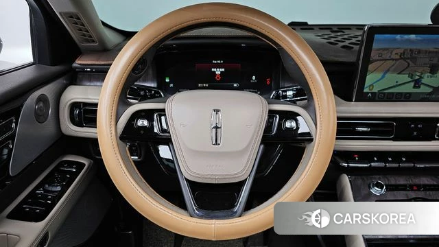 Lincoln Aviator 2nd generation 2021 Белый из Кореи, фото 4