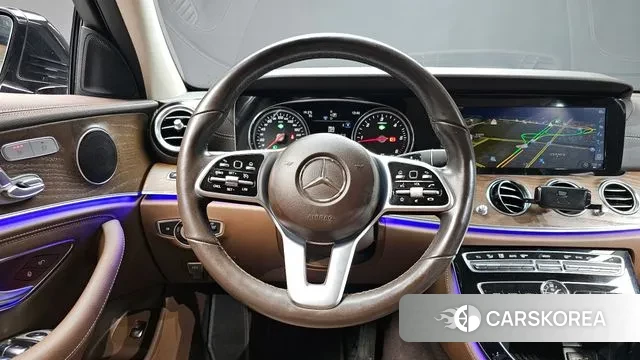 Mercedes-Benz E-Class W213 2019 Черный из Кореи, фото 4