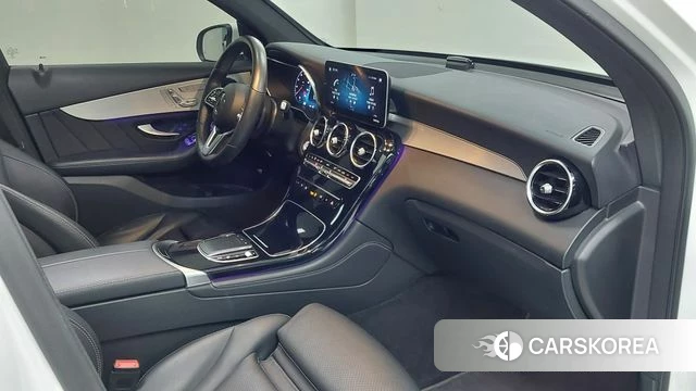 Mercedes-Benz GLC-Class X253 2021 Белый из Кореи, фото 4