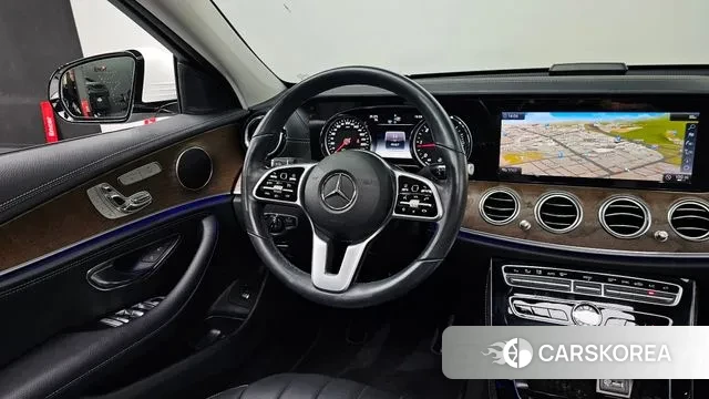 Mercedes-Benz E-Class W213 2019 Белый из Кореи, фото 4