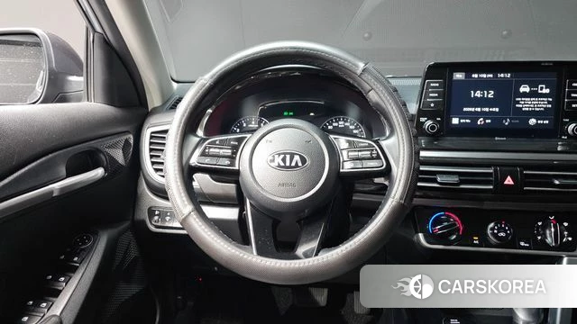 Kia Seltos 2020 Серый из Кореи, фото 4
