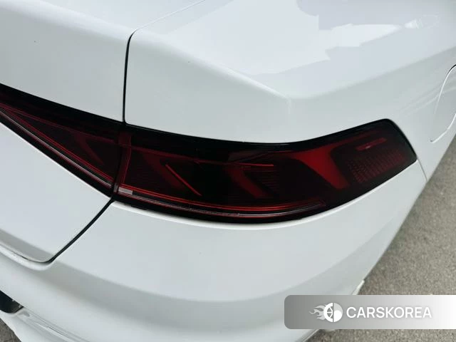 BYD Qin PLUS DM 2024 Белый из Китая, фото 4