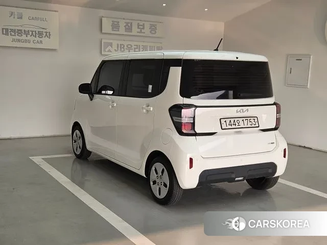 Kia The New Kia Ray 2022 Белый из Кореи, фото 4