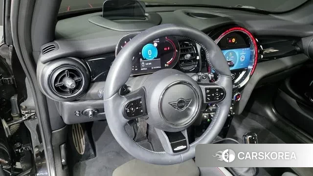 Mini Cooper S 2021 Черный из Кореи, фото 4
