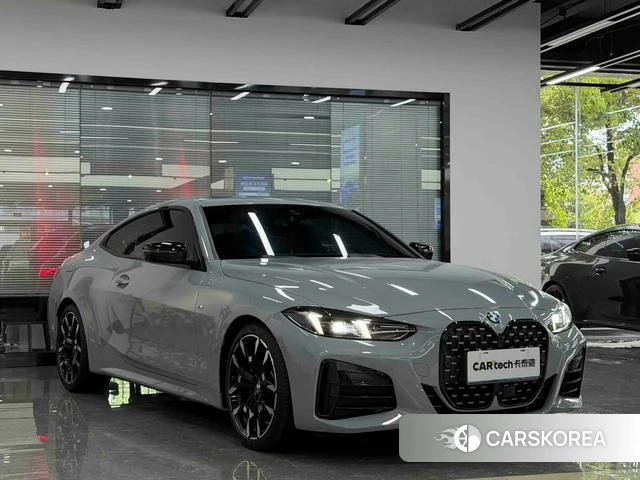 BMW 4 series 2025 Серебристо-серый из Китая, фото 4