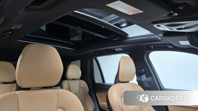 Volvo XC90 second Generation 2019 Белый из Кореи, фото 4
