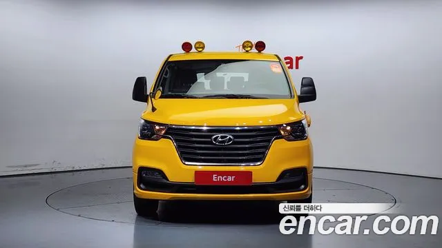 Hyundai The New Grand Starex 2021 Желтый из Кореи, фото 4
