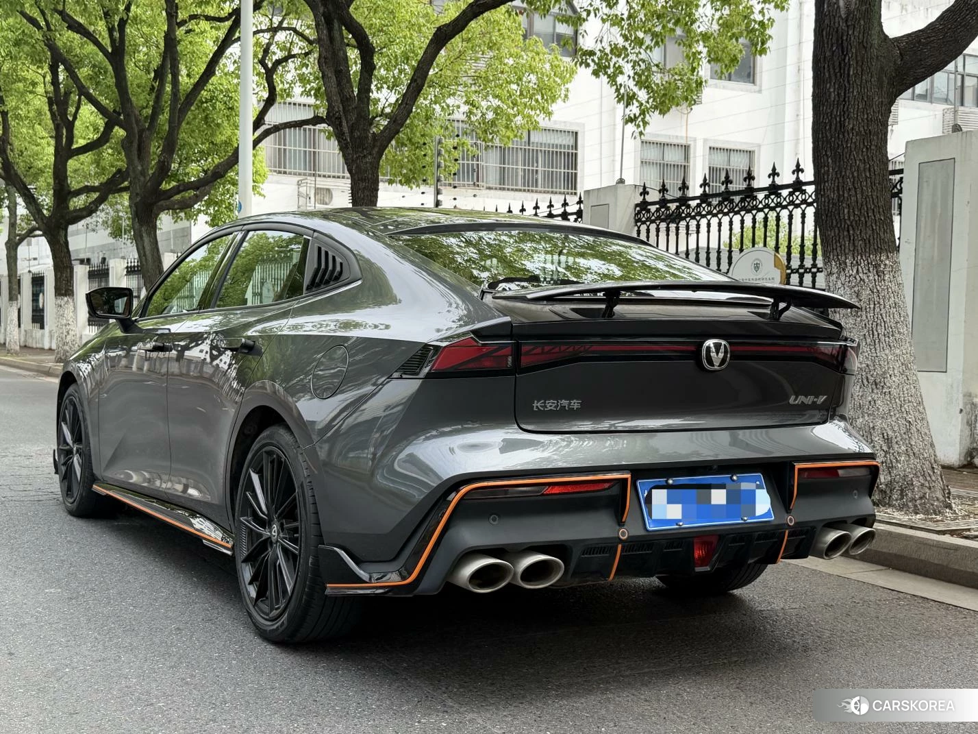 Chang'an UNI-V 2023 Темно-серый из Китая, фото 4