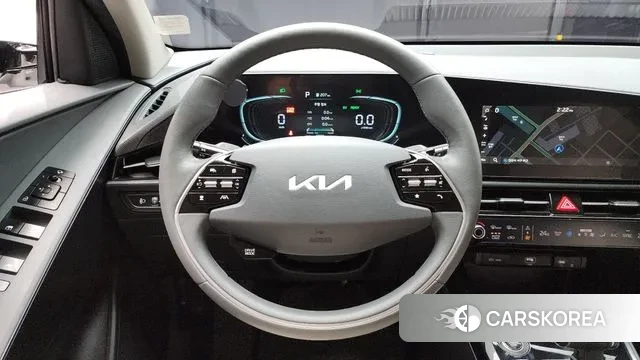 Kia Di Ol Nu Niro 2022 Белый из Кореи, фото 4