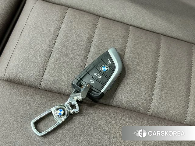 BMW 3 series 2021 Белый из Китая, фото 4