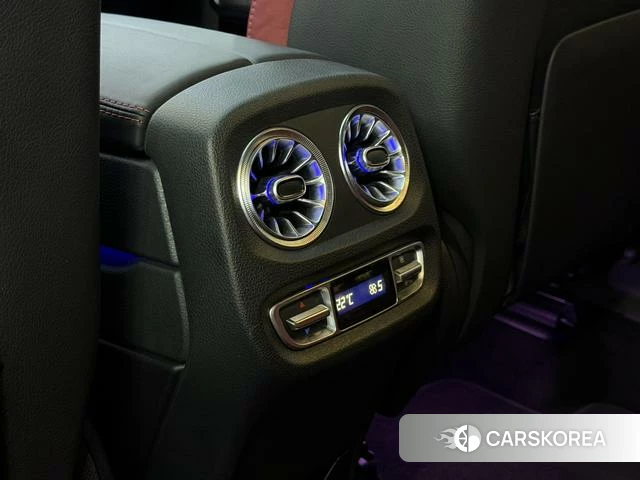 Mercedes-Benz G-class 2023 Белый из Китая, фото 4