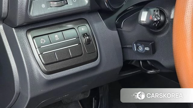 Ssangyong Tivoli Armor 2018 Синий из Кореи, фото 4
