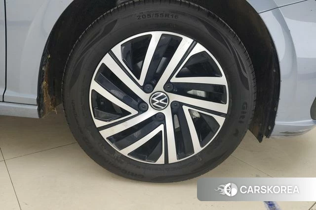 Volkswagen Lavida 2023 Синий из Китая, фото 4