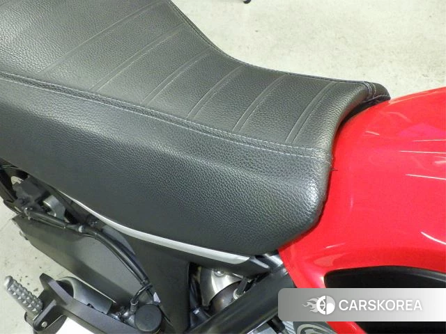 Проданный Ducati SCRAMBLER ICON 2015 из Японии