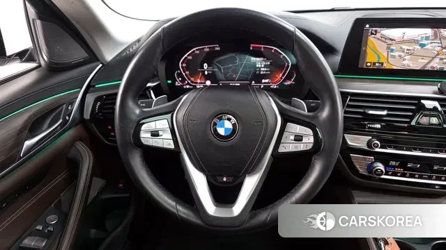 BMW 5 Series (G30) 2020 Белый из Кореи, фото 4