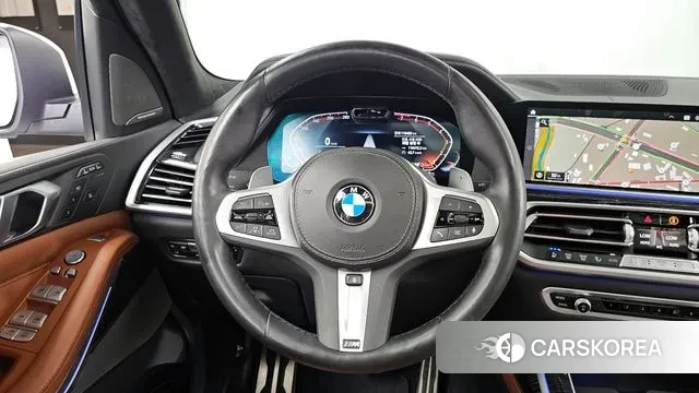 BMW X7 (G07) 2022 Белый из Кореи, фото 4