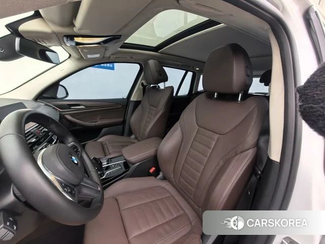 BMW X3 2021 Белый из Китая, фото 4
