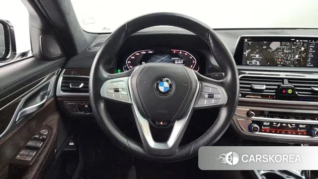 BMW 7 Series (G11) 2022 Белый из Кореи, фото 4