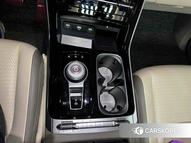 Kia Carnival 4th generation 2022 Черный из Кореи, фото 4