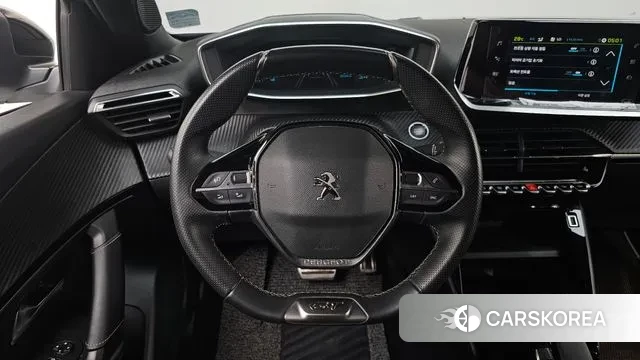 Peugeot e-2008 second generation 2021 Белый из Кореи, фото 4