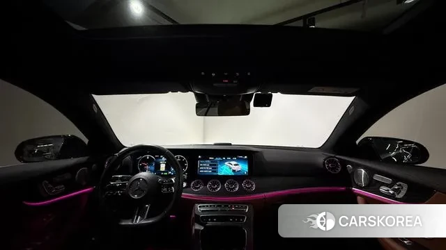 Mercedes-Benz E-Class W213 2023 Черный из Кореи, фото 4