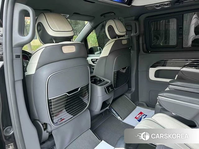 Mercedes-Benz V-class 2023 Черный из Китая, фото 4