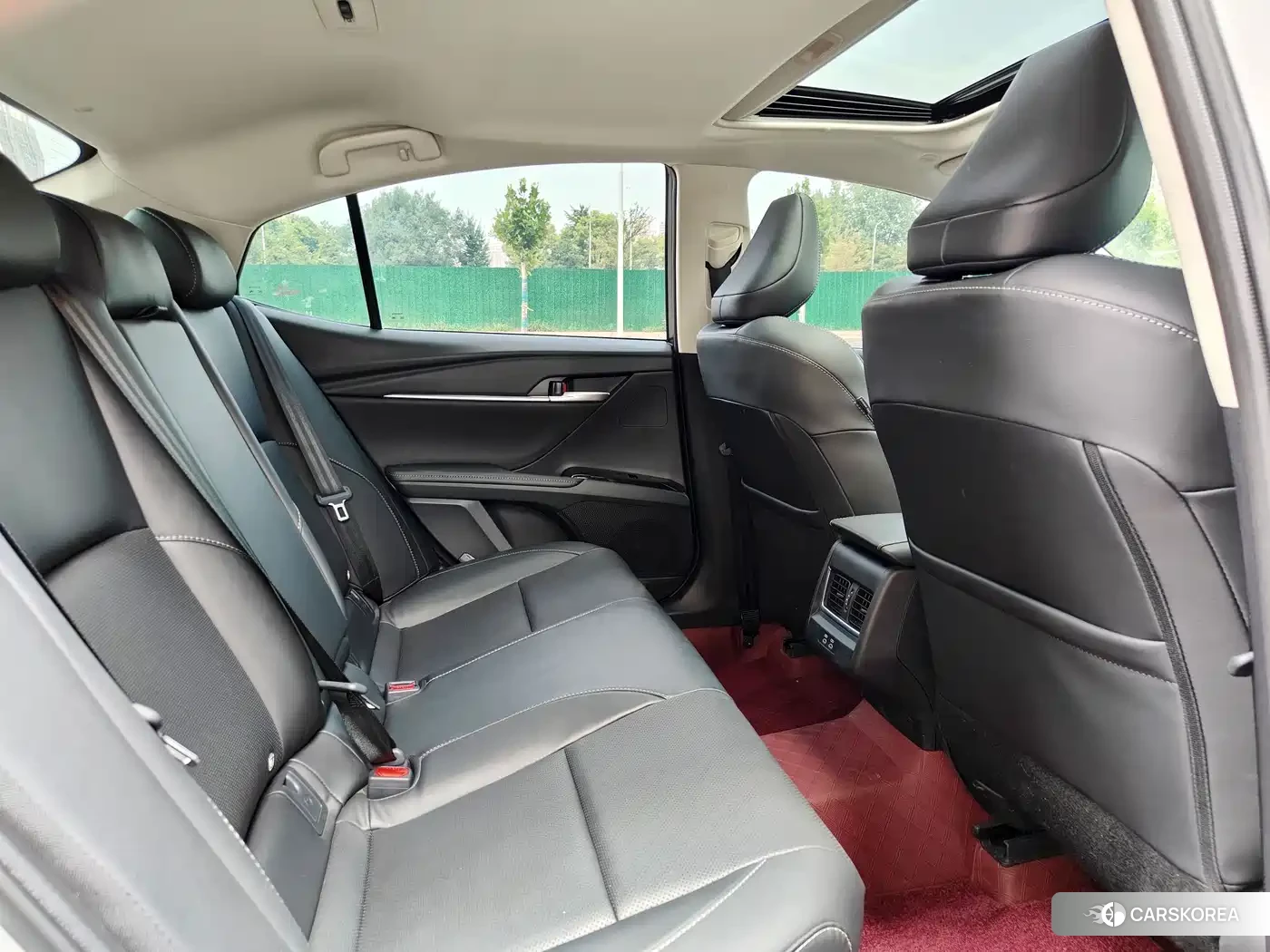 Toyota Camry 2025 Silver/gray из Китая, фото 4