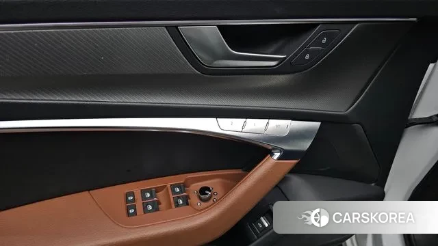 Audi A6 (C8) 2021 Белый из Кореи, фото 4