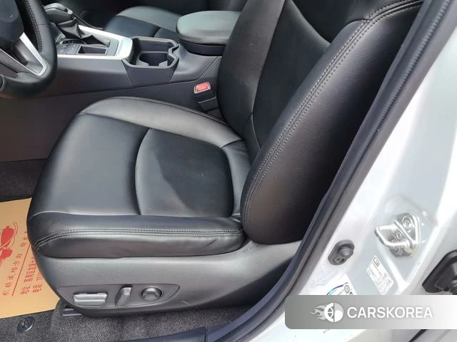 Toyota RAV4 Rongfang 2021 Белый из Китая, фото 4