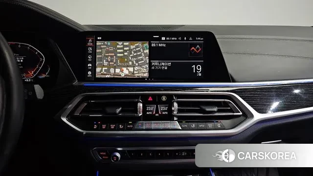 BMW X7 (G07) 2022 Белый из Кореи, фото 4