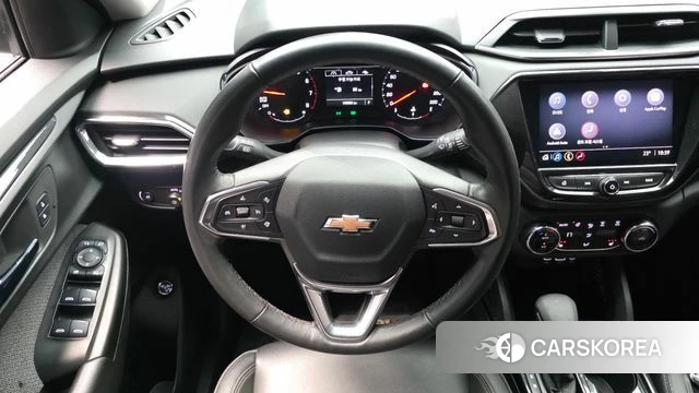 Chevrolet (GM Daewoo) Trailblazer 2022 Черный из Кореи, фото 4