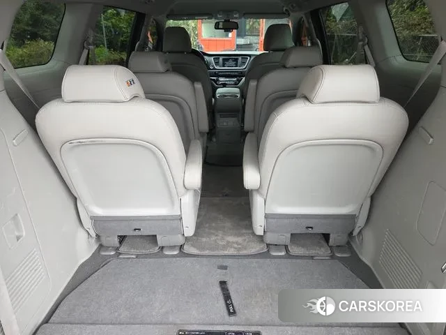 Kia The New Carnival 2018 Черный из Кореи, фото 4