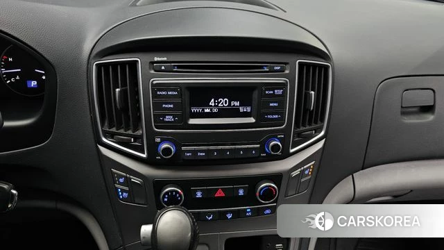 Hyundai The New Grand Starex 2018 Серебряный из Кореи, фото 4