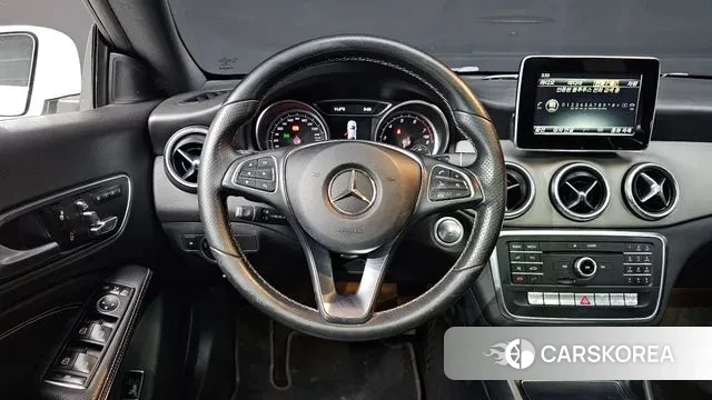 Mercedes-Benz CLA-Class C117 2018 Белый из Кореи, фото 4